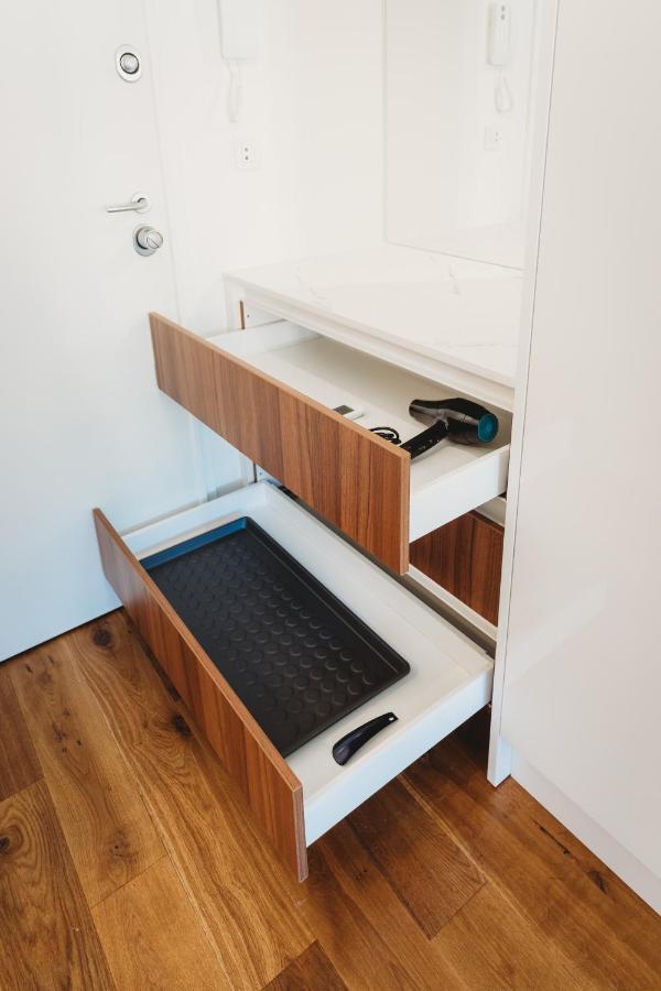 Apartment Romantic Jump Overlooking River, Free Parking Ljubljana
